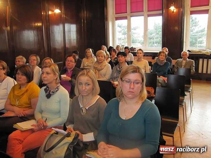 Zdjęcie w galerii na portalu naszraciborz.pl: Skupili się na uczniach z niepełnosprawnością wiadomości z regionu