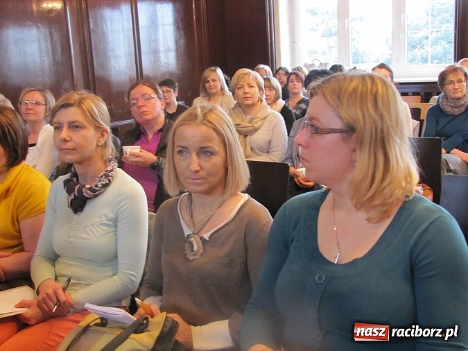 Zdjęcie w galerii na portalu naszraciborz.pl: Skupili się na uczniach z niepełnosprawnością wiadomości z regionu