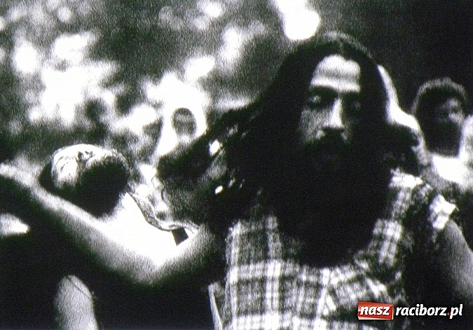 Zdjęcie w galerii na portalu naszraciborz.pl: Piątkowy wieczór z fotografią wiadomości z regionu