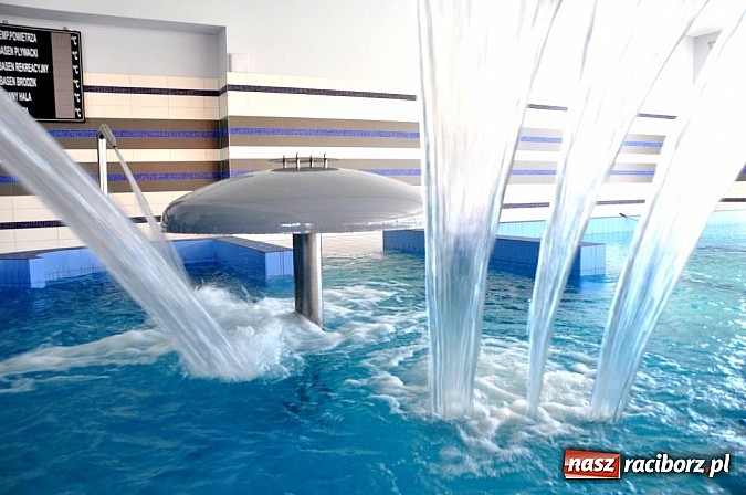 Zdjęcie w galerii na portalu naszraciborz.pl: H2Ostróg urzekł samorządowców z regionu wiadomości z regionu