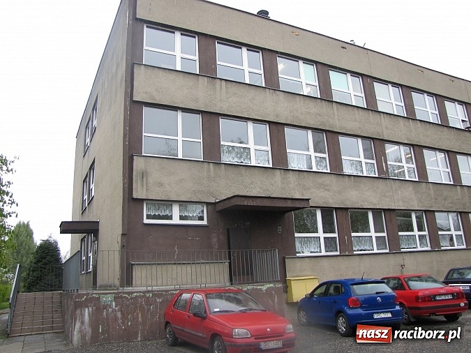 Zdjęcie w galerii na portalu naszraciborz.pl: Kolejne dwie miejskie szkoły czekają na duży remont wiadomości z regionu