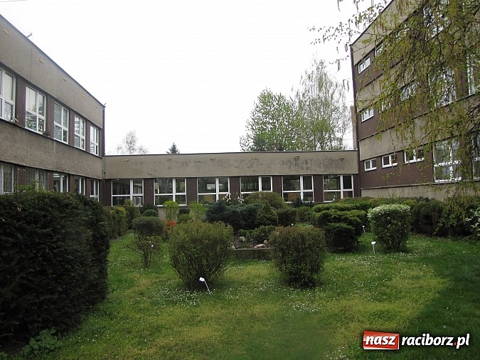 Zdjęcie w galerii na portalu naszraciborz.pl: Kolejne dwie miejskie szkoły czekają na duży remont wiadomości z regionu