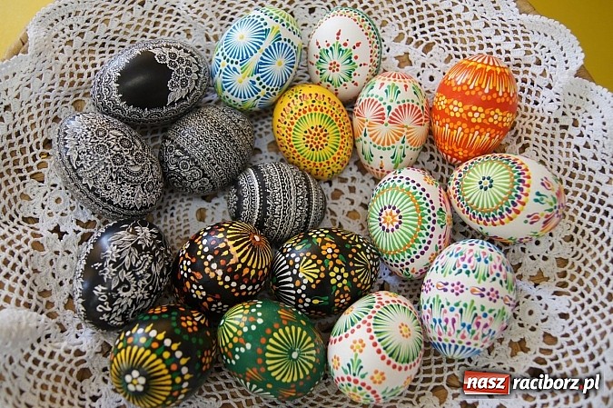 Zdjęcie w galerii na portalu naszraciborz.pl: Gorący czas dla mistrzyni kroszonek z Górek Śląskich wiadomości z regionu