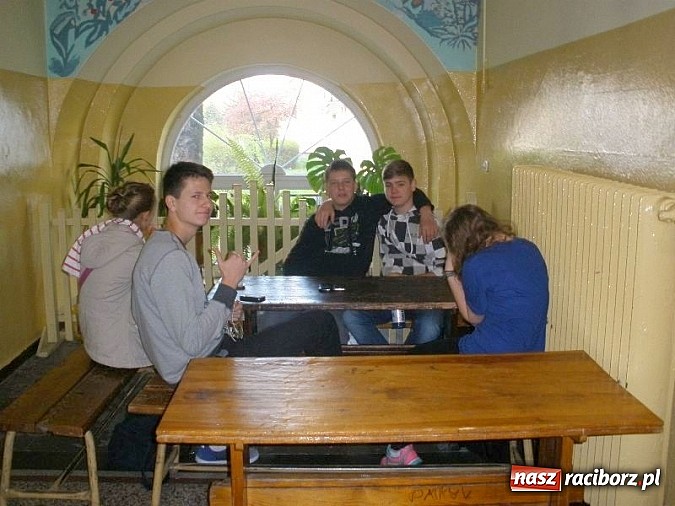 Zdjęcie w galerii na portalu naszraciborz.pl: Za co lubię szkołę – Gimnazjum Nr 5? wiadomości z regionu