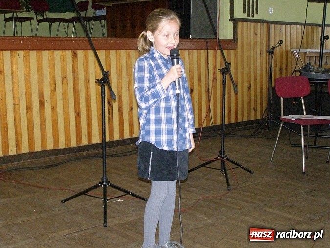 Zdjęcie w galerii na portalu naszraciborz.pl: Występy wielkopostne w Domu Kultury w Borucinie  wiadomości z regionu