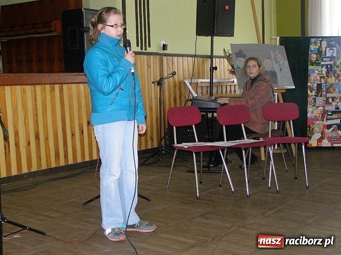 Zdjęcie w galerii na portalu naszraciborz.pl: Występy wielkopostne w Domu Kultury w Borucinie  wiadomości z regionu