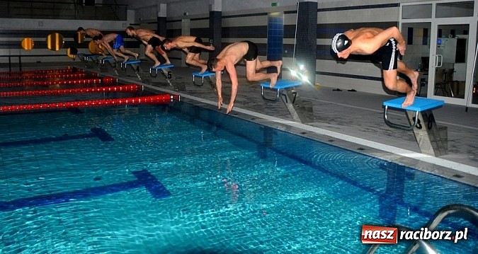 Zdjęcie w galerii na portalu naszraciborz.pl: Ekstraklasa testuje H2Ostróg  wiadomości z regionu