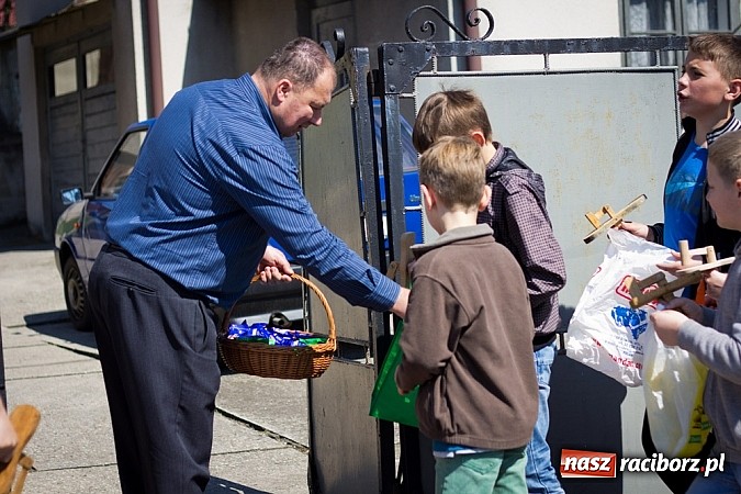 Zdjęcie w galerii na portalu naszraciborz.pl: Kiedy kościelne dzwony milkną w Sudole...  wiadomości z regionu