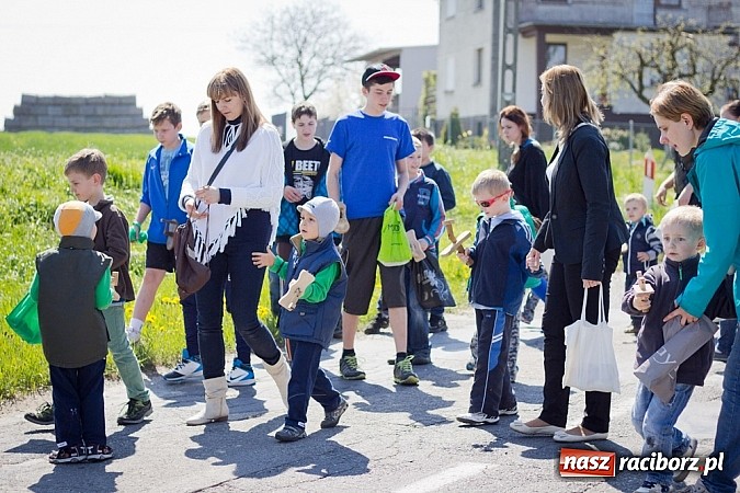 Zdjęcie w galerii na portalu naszraciborz.pl: Kiedy kościelne dzwony milkną w Sudole...  wiadomości z regionu