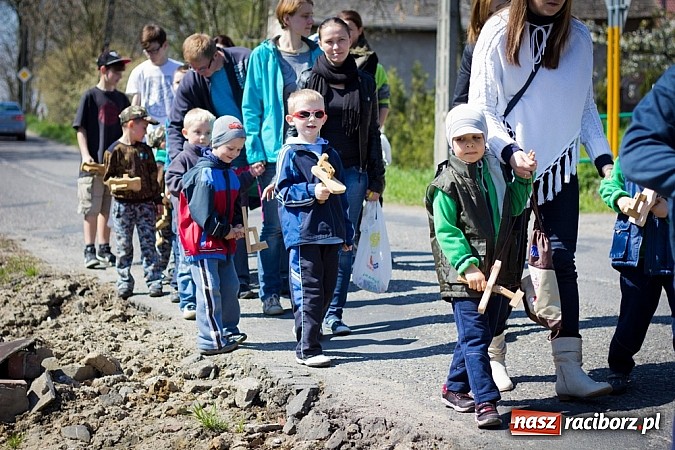 Zdjęcie w galerii na portalu naszraciborz.pl: Kiedy kościelne dzwony milkną w Sudole...  wiadomości z regionu