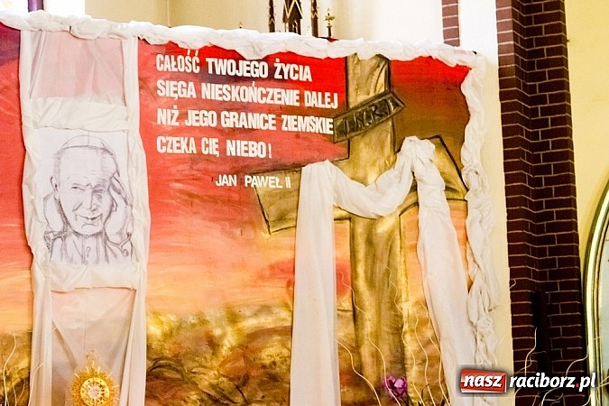 Zdjęcie w galerii na portalu naszraciborz.pl: U Bożego Grobu w kościołach naszego powiatu wiadomości z regionu