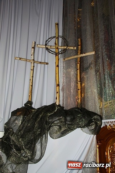 Zdjęcie w galerii na portalu naszraciborz.pl: U Bożego Grobu w kościołach naszego powiatu wiadomości z regionu
