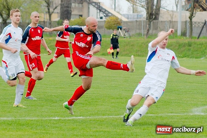 Zdjęcie w galerii na portalu naszraciborz.pl: Gra z kontry zabójczą bronią Granicy. Rafako na kolanach wiadomości z regionu