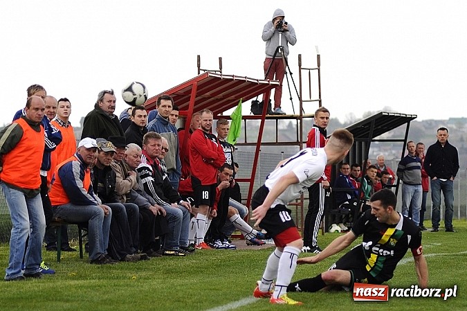 Zdjęcie w galerii na portalu naszraciborz.pl: Hit A klasy: Trzy szybkie ciosy Borucina, udana pogoń Buku wiadomości z regionu