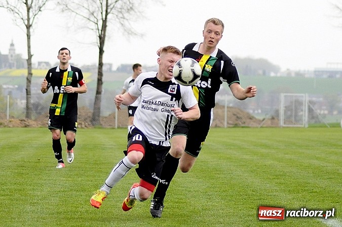 Zdjęcie w galerii na portalu naszraciborz.pl: Hit A klasy: Trzy szybkie ciosy Borucina, udana pogoń Buku wiadomości z regionu