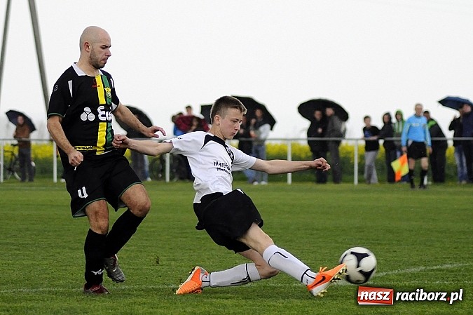 Zdjęcie w galerii na portalu naszraciborz.pl: Hit A klasy: Trzy szybkie ciosy Borucina, udana pogoń Buku wiadomości z regionu