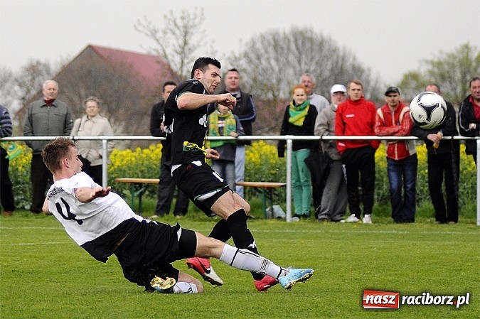 Zdjęcie w galerii na portalu naszraciborz.pl: Hit A klasy: Trzy szybkie ciosy Borucina, udana pogoń Buku wiadomości z regionu