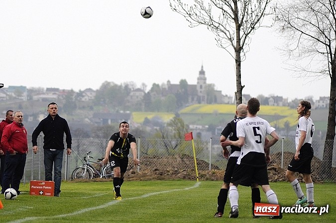 Zdjęcie w galerii na portalu naszraciborz.pl: Hit A klasy: Trzy szybkie ciosy Borucina, udana pogoń Buku wiadomości z regionu