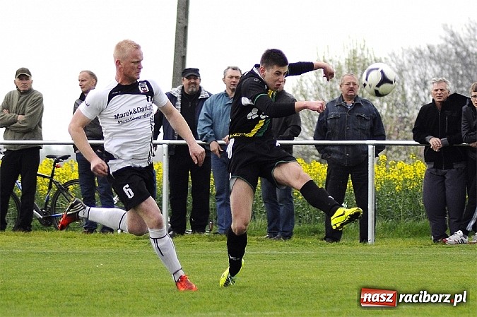 Zdjęcie w galerii na portalu naszraciborz.pl: Hit A klasy: Trzy szybkie ciosy Borucina, udana pogoń Buku wiadomości z regionu