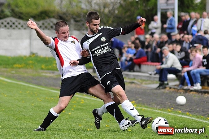 Zdjęcie w galerii na portalu naszraciborz.pl: A klasa: Wicelider z Tworkowa bezlitosny dla Czarnych Gorzyce wiadomości z regionu
