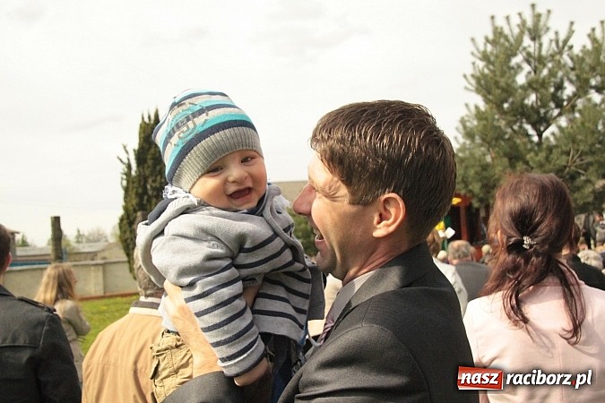 Zdjęcie w galerii na portalu naszraciborz.pl: Wielkanocne spotkanie w farskim ogrodzie wiadomości z regionu