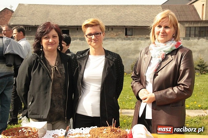 Zdjęcie w galerii na portalu naszraciborz.pl: Wielkanocne spotkanie w farskim ogrodzie wiadomości z regionu