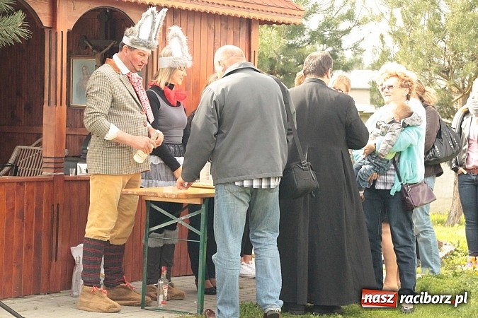 Zdjęcie w galerii na portalu naszraciborz.pl: Wielkanocne spotkanie w farskim ogrodzie wiadomości z regionu