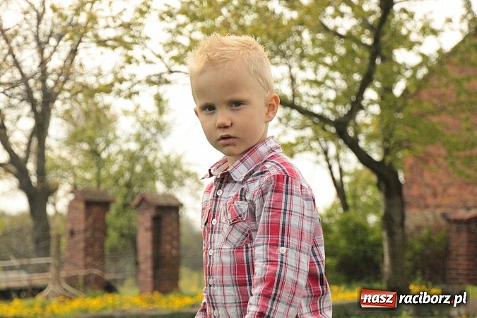 Zdjęcie w galerii na portalu naszraciborz.pl: Wielkanocne spotkanie w farskim ogrodzie wiadomości z regionu