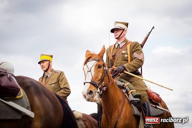 Zdjęcie w galerii na portalu naszraciborz.pl: Sudolskie wielkanocne rajtowanie, czyli cwałem po Topolowej wiadomości z regionu