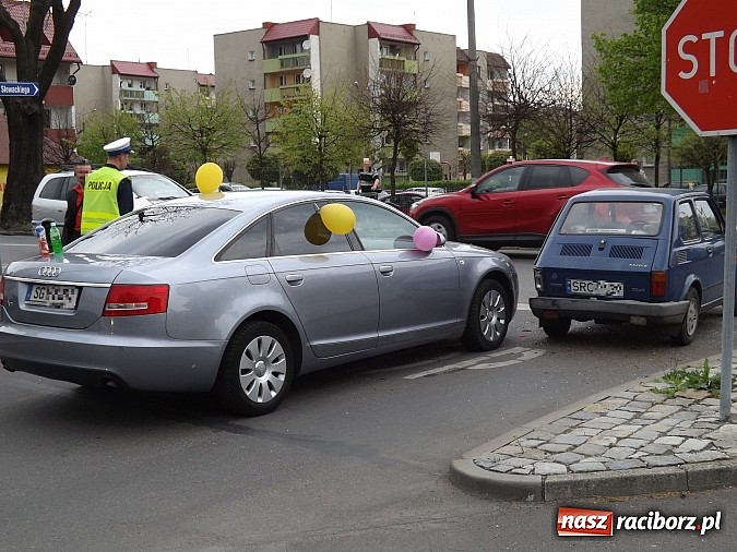 Zdjęcie w galerii na portalu naszraciborz.pl: Kraksa na skrzyżowaniu Katowickiej i Ocickiej  wiadomości z regionu