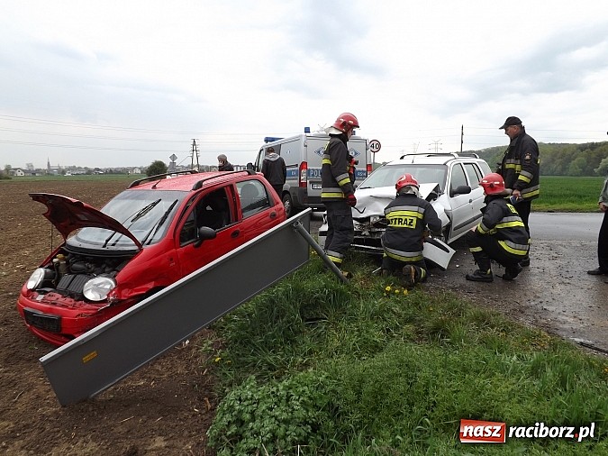 Zdjęcie w galerii na portalu naszraciborz.pl: Pechowy wtorek na raciborskich drogach wiadomości z regionu