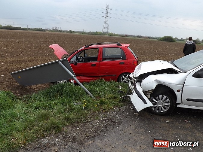 Zdjęcie w galerii na portalu naszraciborz.pl: Pechowy wtorek na raciborskich drogach wiadomości z regionu