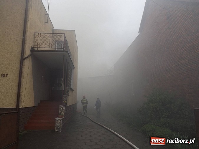 Zdjęcie w galerii na portalu naszraciborz.pl: 20 tysięcy złotych strat po pożarze na Płoni. Dziecko zaprószyło ogień? wiadomości z regionu