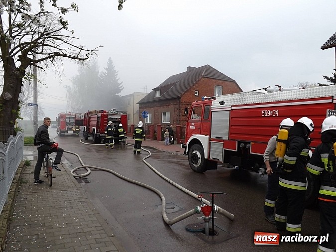 Zdjęcie w galerii na portalu naszraciborz.pl: 20 tysięcy złotych strat po pożarze na Płoni. Dziecko zaprószyło ogień? wiadomości z regionu