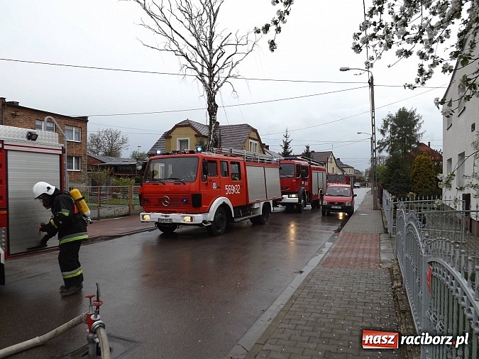 Zdjęcie w galerii na portalu naszraciborz.pl: 20 tysięcy złotych strat po pożarze na Płoni. Dziecko zaprószyło ogień? wiadomości z regionu
