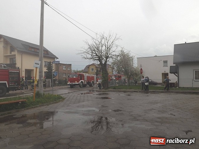 Zdjęcie w galerii na portalu naszraciborz.pl: 20 tysięcy złotych strat po pożarze na Płoni. Dziecko zaprószyło ogień? wiadomości z regionu