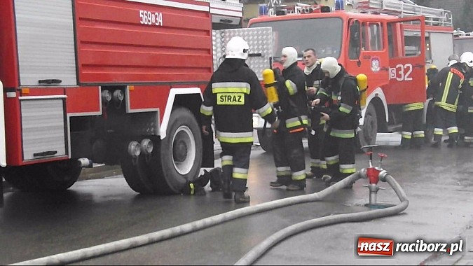 Zdjęcie w galerii na portalu naszraciborz.pl: 20 tysięcy złotych strat po pożarze na Płoni. Dziecko zaprószyło ogień? wiadomości z regionu