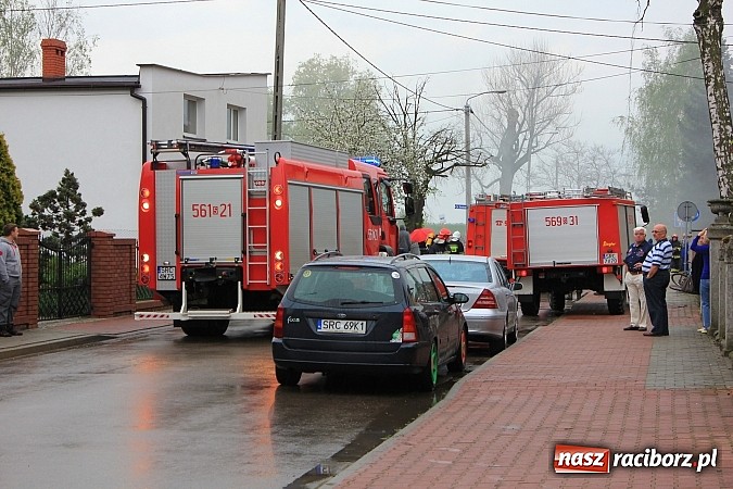 Zdjęcie w galerii na portalu naszraciborz.pl: 20 tysięcy złotych strat po pożarze na Płoni. Dziecko zaprószyło ogień? wiadomości z regionu