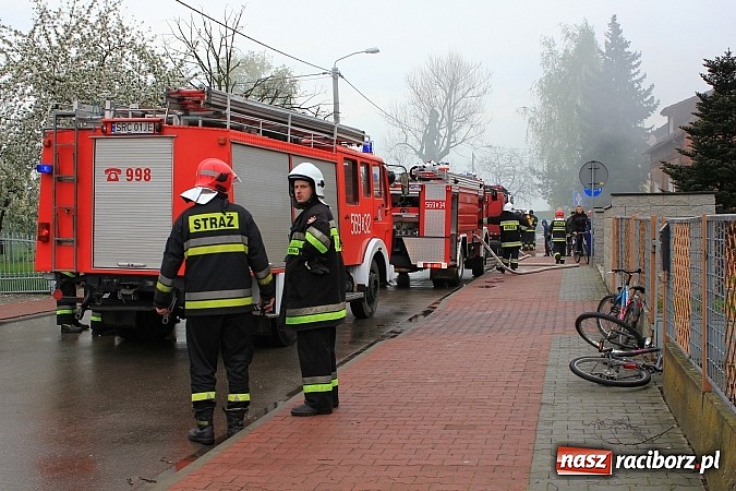 Zdjęcie w galerii na portalu naszraciborz.pl: 20 tysięcy złotych strat po pożarze na Płoni. Dziecko zaprószyło ogień? wiadomości z regionu