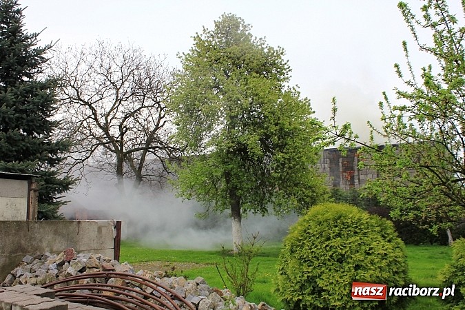 Zdjęcie w galerii na portalu naszraciborz.pl: 20 tysięcy złotych strat po pożarze na Płoni. Dziecko zaprószyło ogień? wiadomości z regionu