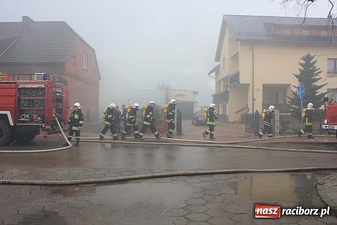 Zdjęcie w galerii na portalu naszraciborz.pl: 20 tysięcy złotych strat po pożarze na Płoni. Dziecko zaprószyło ogień? wiadomości z regionu