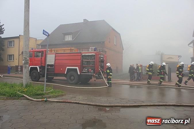 Zdjęcie w galerii na portalu naszraciborz.pl: 20 tysięcy złotych strat po pożarze na Płoni. Dziecko zaprószyło ogień? wiadomości z regionu