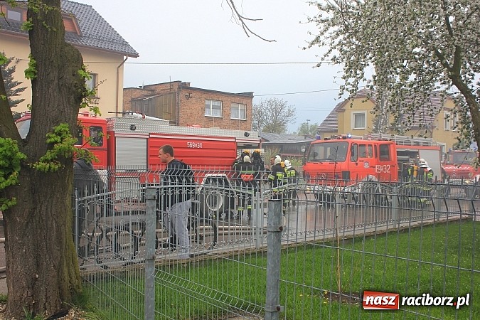 Zdjęcie w galerii na portalu naszraciborz.pl: 20 tysięcy złotych strat po pożarze na Płoni. Dziecko zaprószyło ogień? wiadomości z regionu