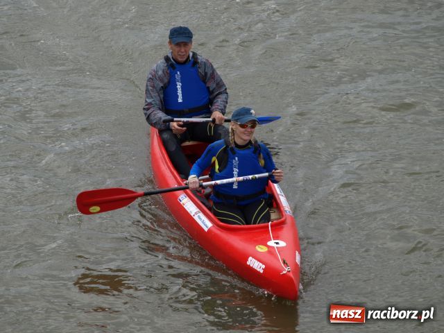 Zdjęcie w galerii na portalu naszraciborz.pl: Spływ kajakowy Ostrava-Zabełków wiadomości z regionu