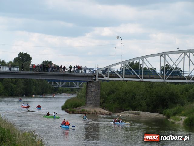Zdjęcie w galerii na portalu naszraciborz.pl: Spływ kajakowy Ostrava-Zabełków wiadomości z regionu