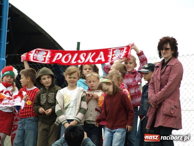 Zdjęcie w galerii na portalu naszraciborz.pl: Spływ kajakowy Ostrava-Zabełków wiadomości z regionu