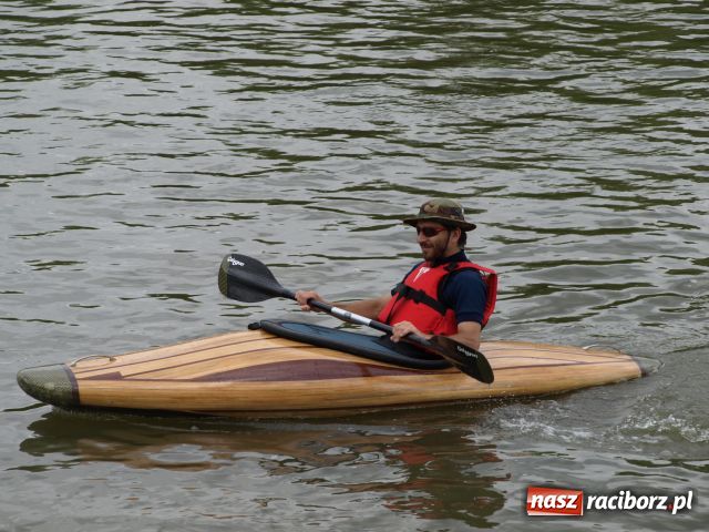 Zdjęcie w galerii na portalu naszraciborz.pl: Spływ kajakowy Ostrava-Zabełków wiadomości z regionu