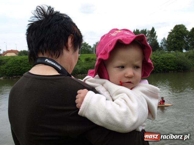 Zdjęcie w galerii na portalu naszraciborz.pl: Spływ kajakowy Ostrava-Zabełków wiadomości z regionu