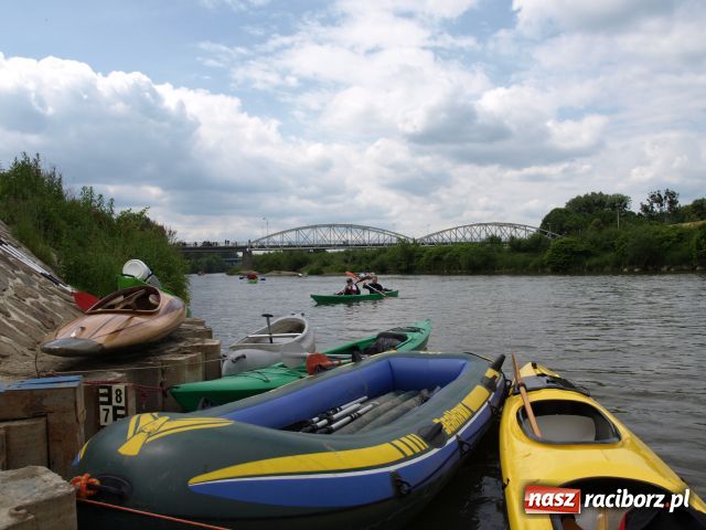Zdjęcie w galerii na portalu naszraciborz.pl: Spływ kajakowy Ostrava-Zabełków wiadomości z regionu