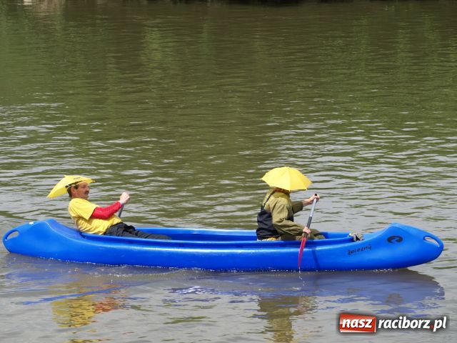 Zdjęcie w galerii na portalu naszraciborz.pl: Spływ kajakowy Ostrava-Zabełków wiadomości z regionu